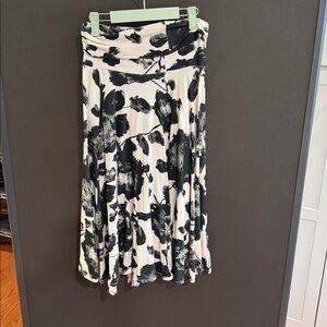 J.Crew skirt size large folding waist